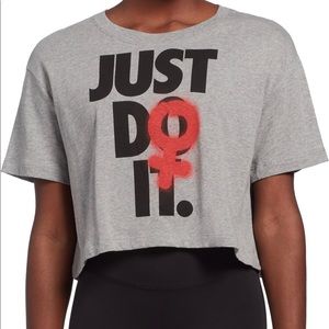 Nike Gray “Just Do It” Cropped Tshirt